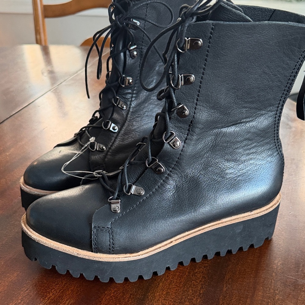 “ALL BLACK” Leather Platform Moto Combat Boots Lace Up Lug Sole Black Tan
 size